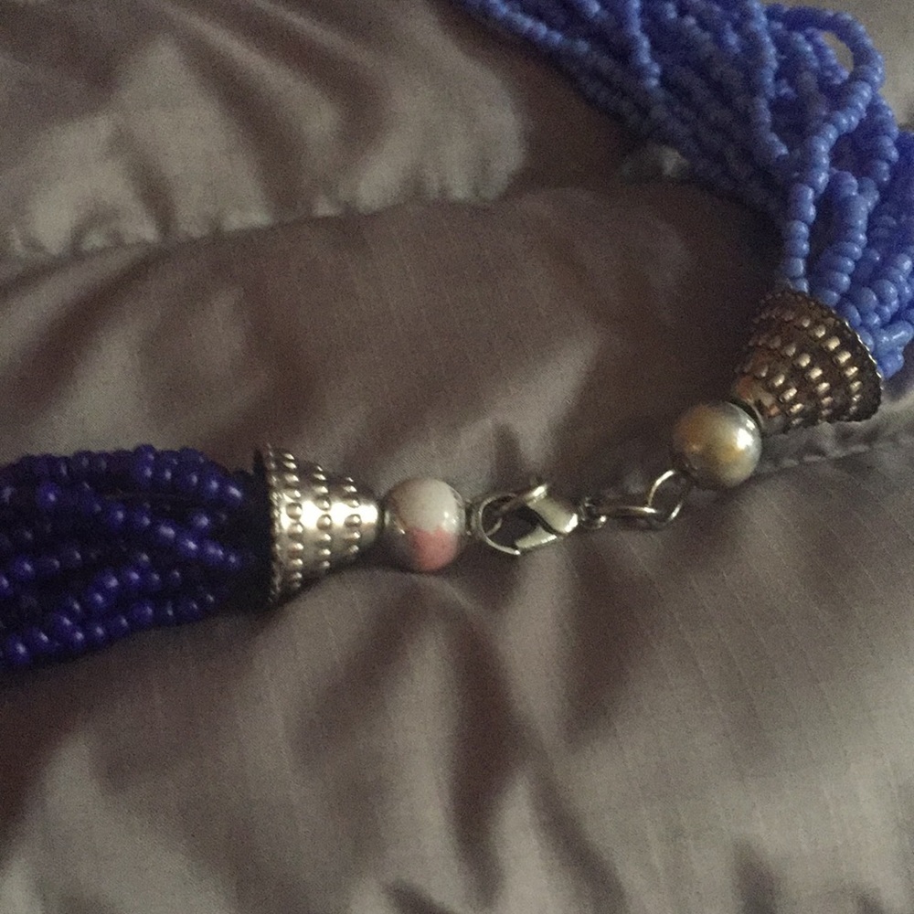NECKLACE - Picture 2 of 4
